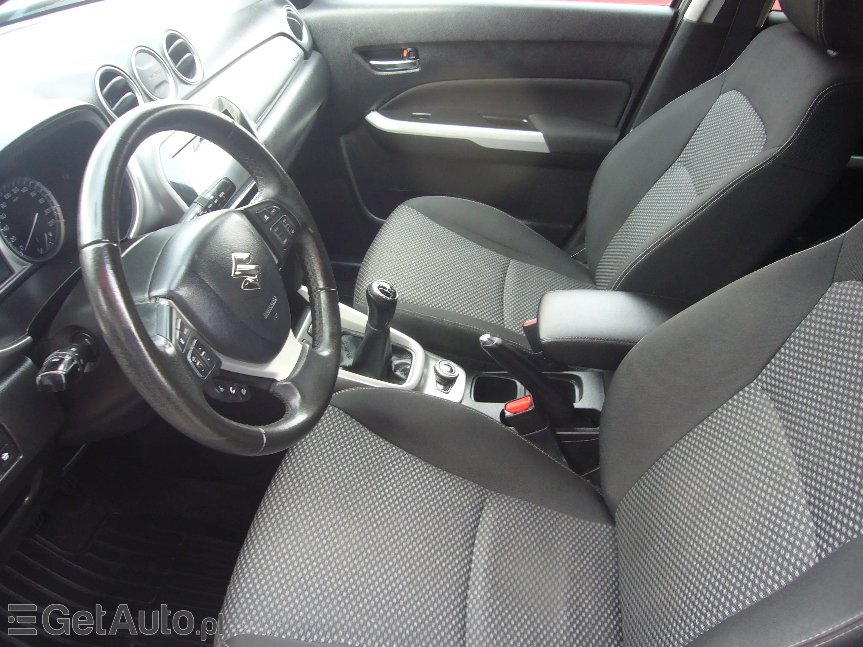 SUZUKI Vitara 