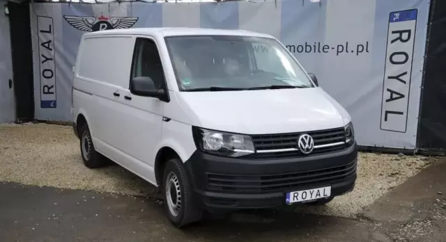 VOLKSWAGEN Transporter 