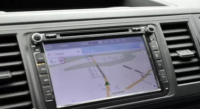 VOLKSWAGEN Transporter 