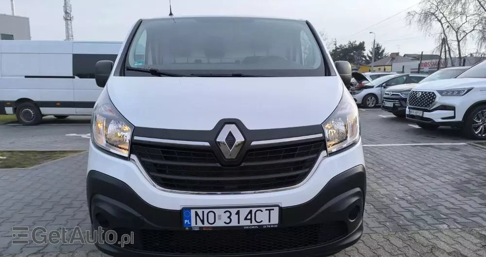 RENAULT Trafic 