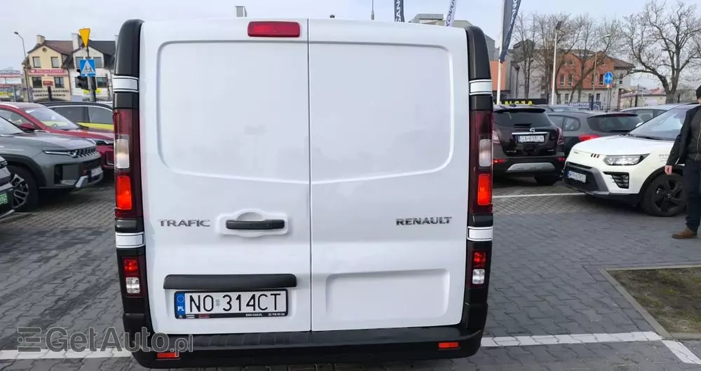RENAULT Trafic 