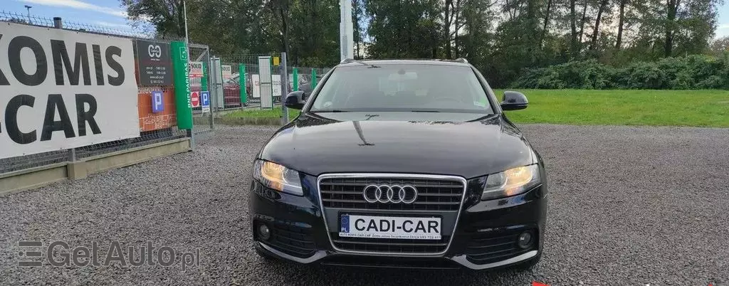 AUDI A4 
