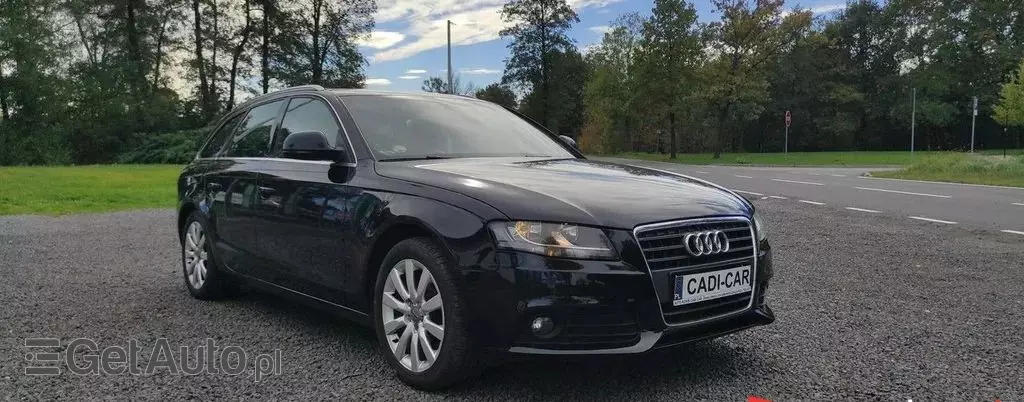 AUDI A4 
