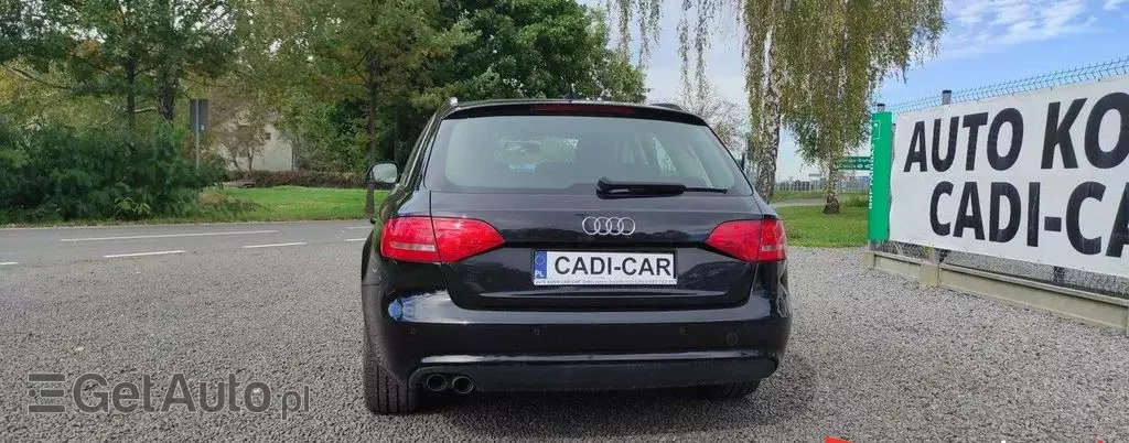 AUDI A4 