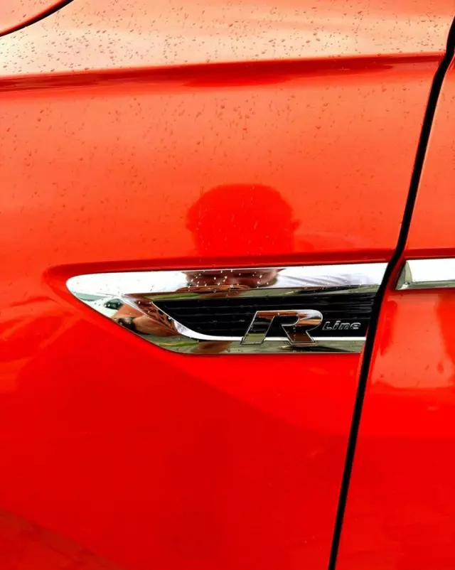 VOLKSWAGEN Tiguan Allspace 2.0 TSI OPF 4Motion DSG R-Line