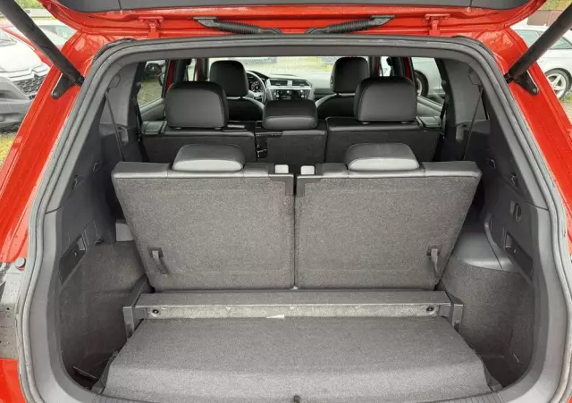 VOLKSWAGEN Tiguan Allspace 2.0 TSI OPF 4Motion DSG R-Line