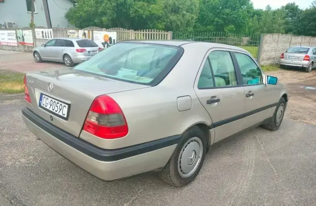 MERCEDES-BENZ Klasa C 