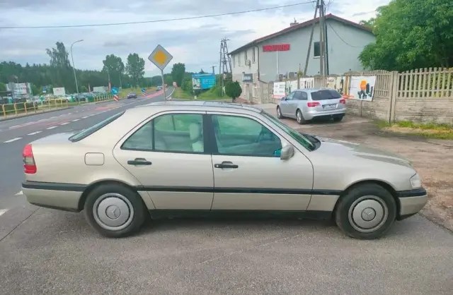 MERCEDES-BENZ Klasa C 