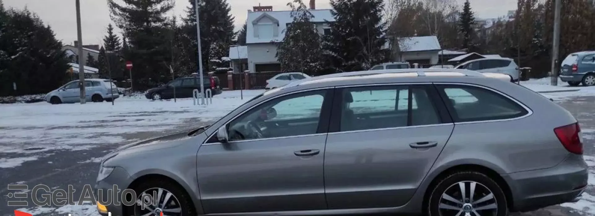 SKODA Superb 2.0 TDI CR DPF (138 KM)