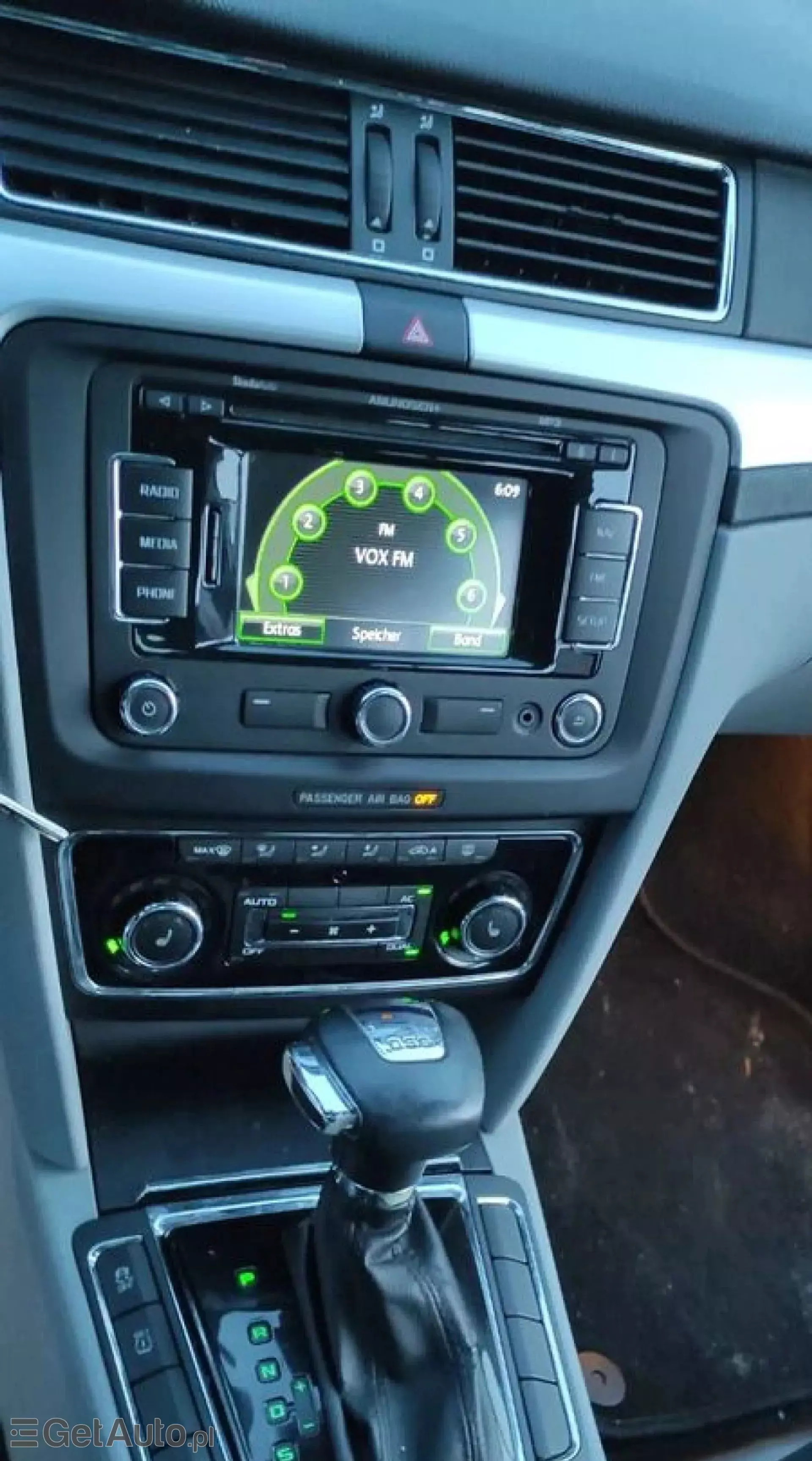 SKODA Superb 2.0 TDI CR DPF (138 KM)