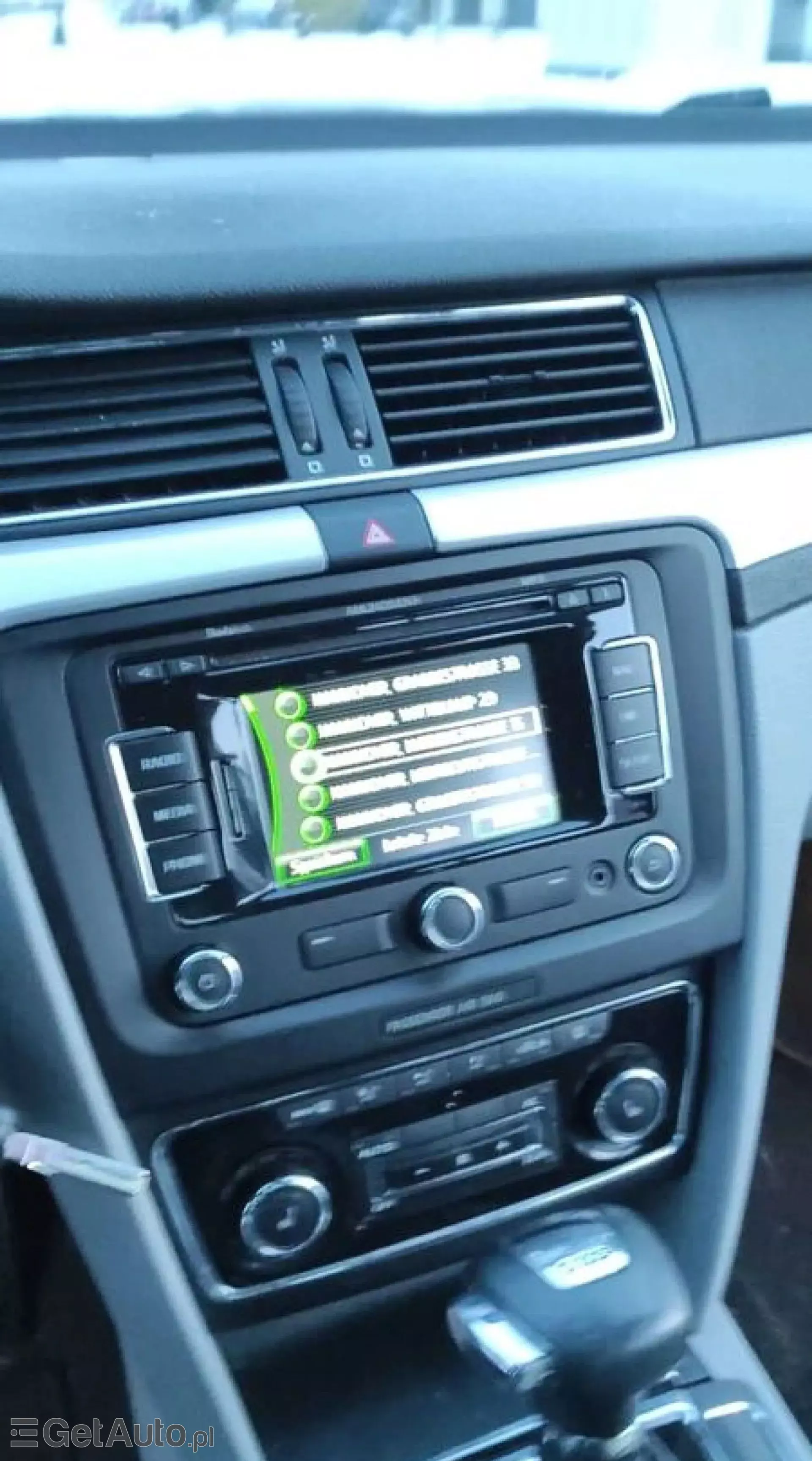 SKODA Superb 2.0 TDI CR DPF (138 KM)