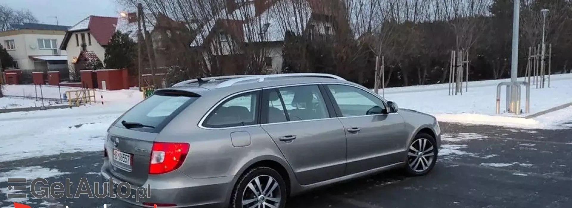 SKODA Superb 2.0 TDI CR DPF (138 KM)