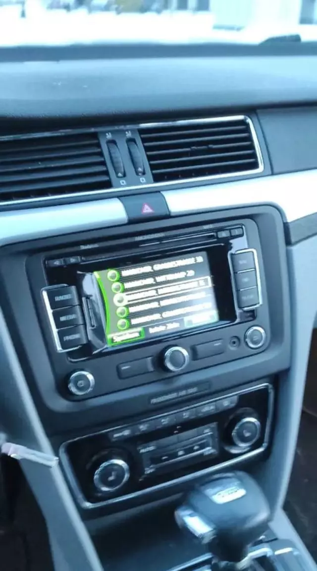 SKODA Superb 2.0 TDI CR DPF (138 KM)