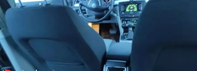 SKODA Superb 2.0 TDI CR DPF (138 KM)