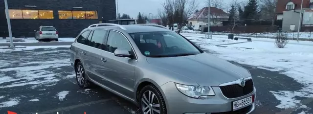 SKODA Superb 2.0 TDI CR DPF (138 KM)