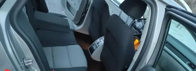 SKODA Superb 2.0 TDI CR DPF (138 KM)