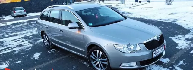 SKODA Superb 2.0 TDI CR DPF (138 KM)