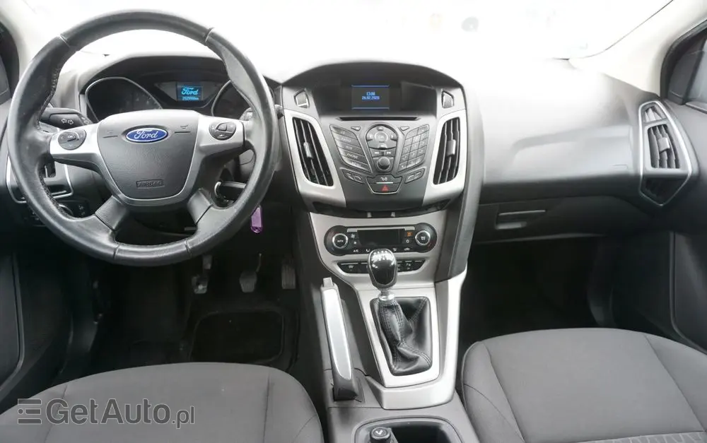 FORD Focus SW Ver-1-6-ecoboost-start--stopp--system-trend