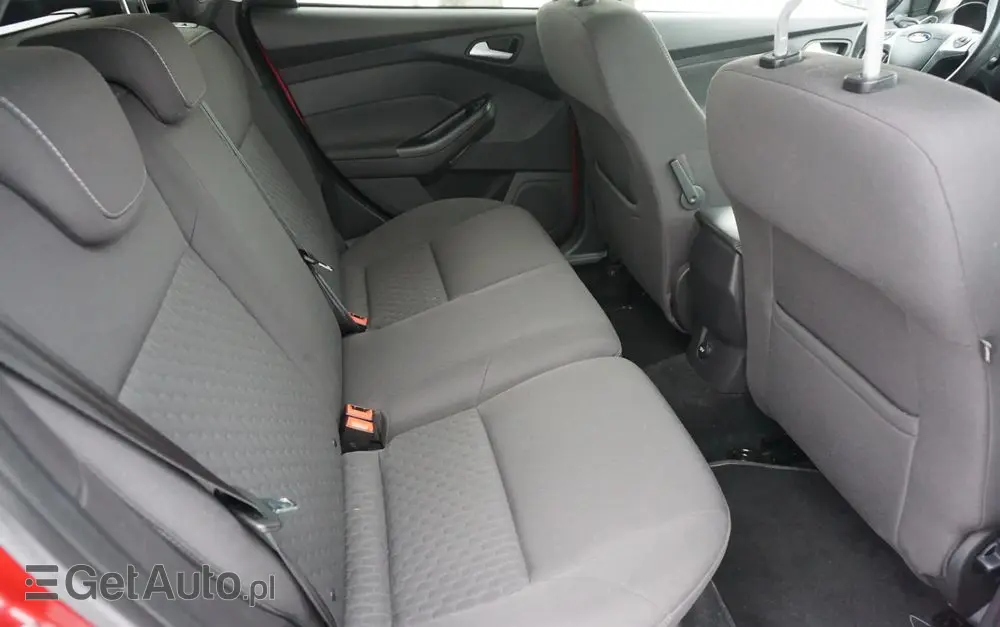 FORD Focus SW Ver-1-6-ecoboost-start--stopp--system-trend