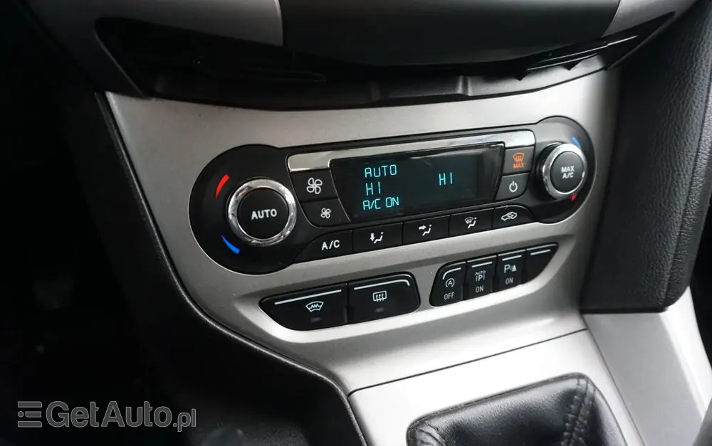 FORD Focus SW Ver-1-6-ecoboost-start--stopp--system-trend