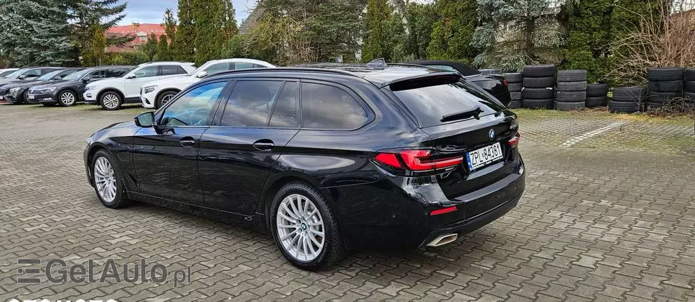 BMW Seria 5 530e