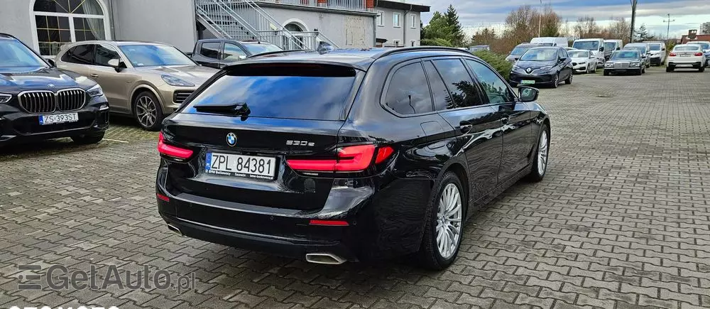 BMW Seria 5 530e