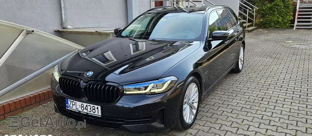 BMW Seria 5 530e