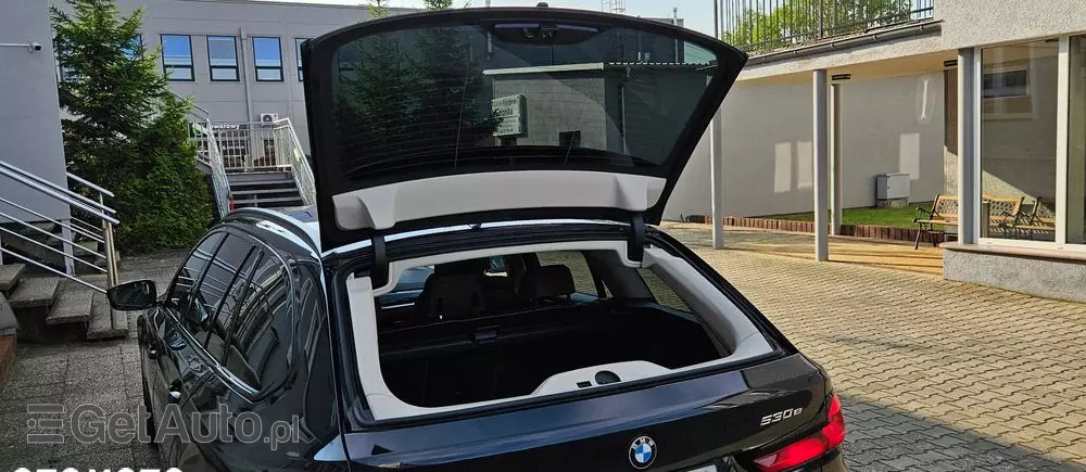 BMW Seria 5 530e