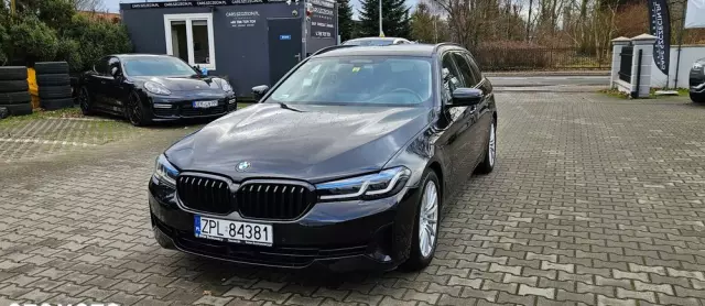 BMW Seria 5 530e