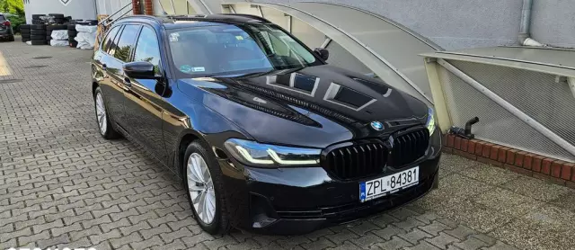 BMW Seria 5 530e