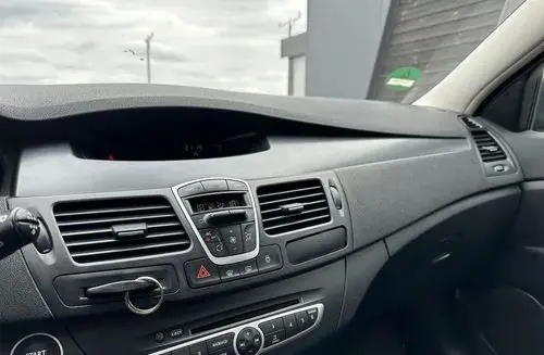 RENAULT Laguna 