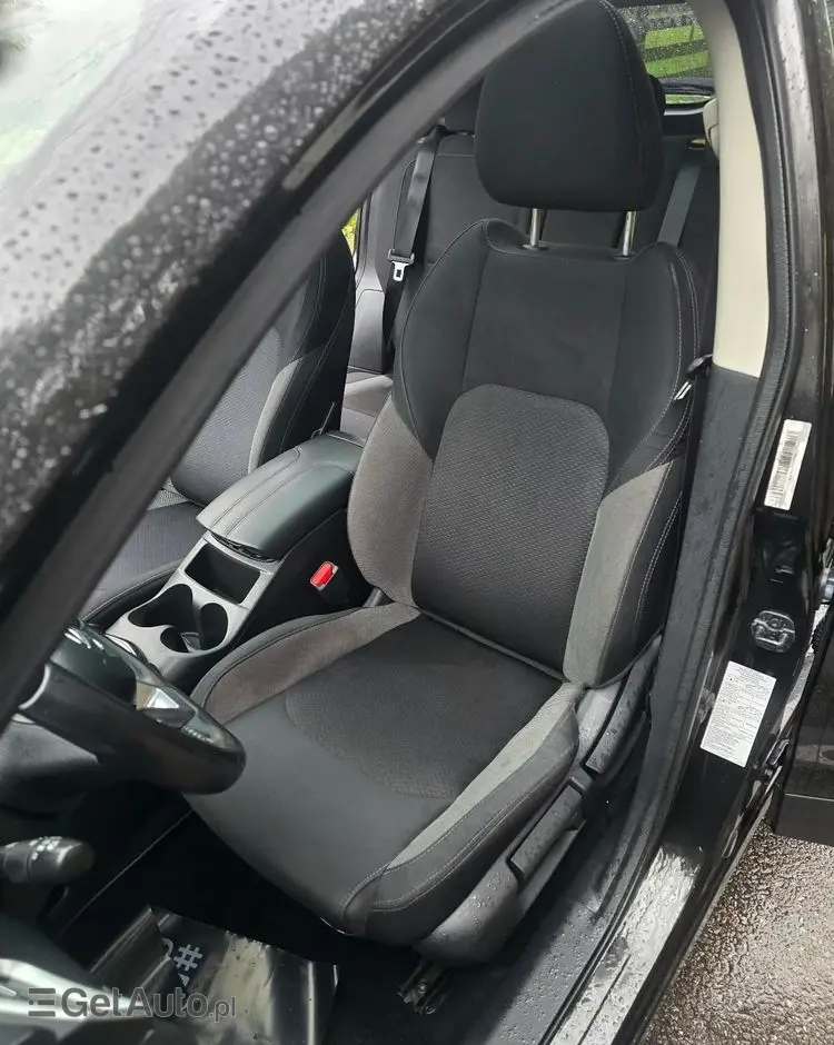 NISSAN Qashqai 1.3 DIG-T Tekna