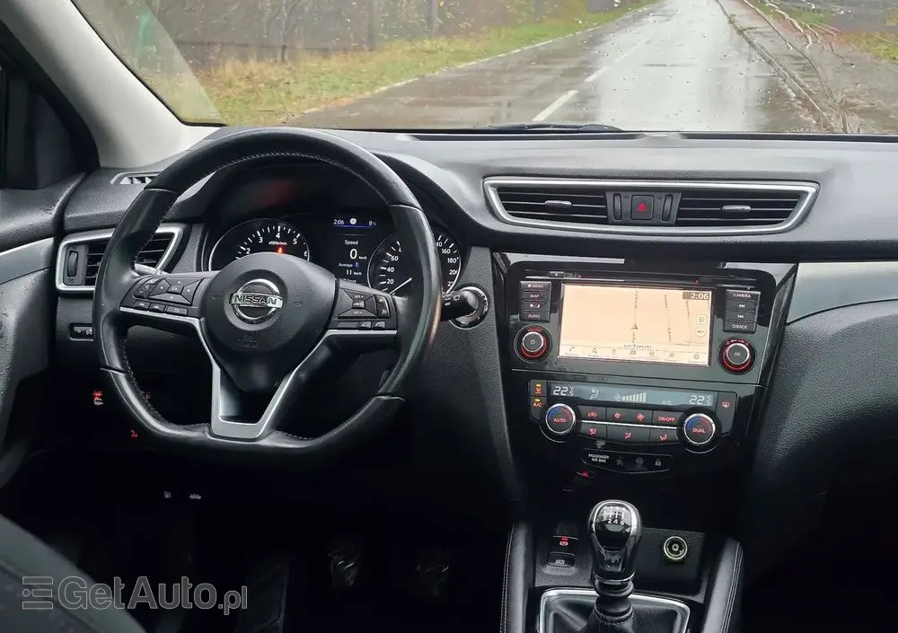 NISSAN Qashqai 1.3 DIG-T Tekna