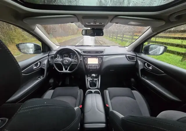 NISSAN Qashqai 1.3 DIG-T Tekna