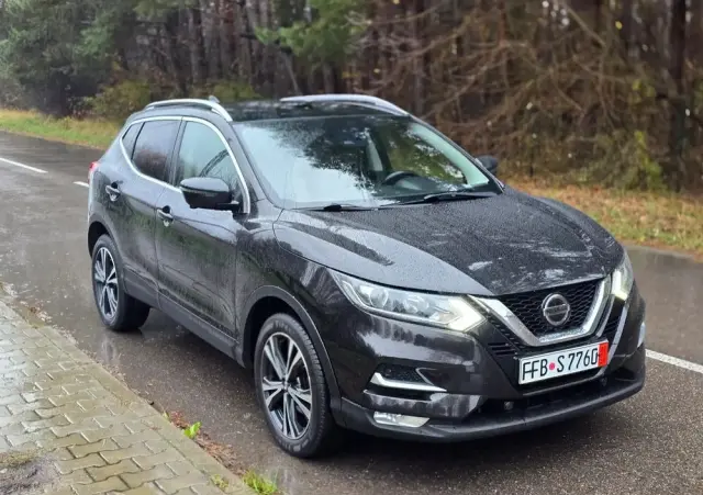 NISSAN Qashqai 1.3 DIG-T Tekna