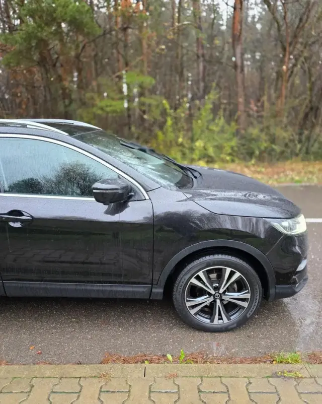 NISSAN Qashqai 1.3 DIG-T Tekna