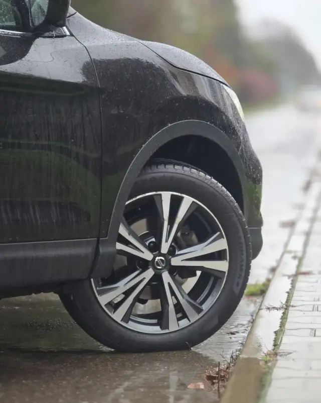 NISSAN Qashqai 1.3 DIG-T Tekna