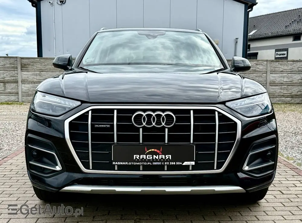 AUDI Q5 50 TFSI e Quattro S tronic sport
