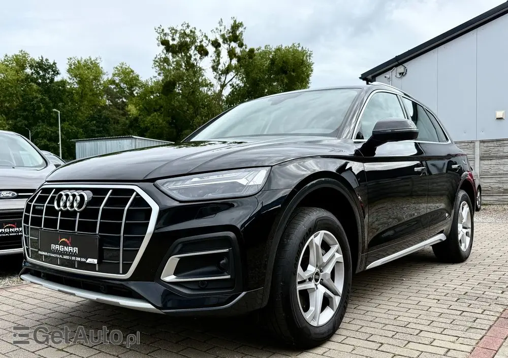 AUDI Q5 50 TFSI e Quattro S tronic sport