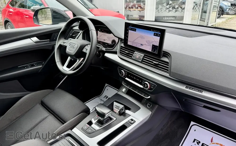 AUDI Q5 50 TFSI e Quattro S tronic sport