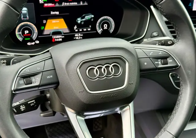 AUDI Q5 50 TFSI e Quattro S tronic sport