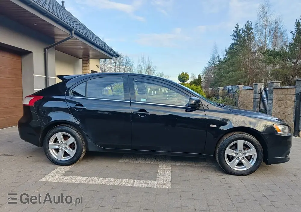 MITSUBISHI Lancer 1.8 Intense