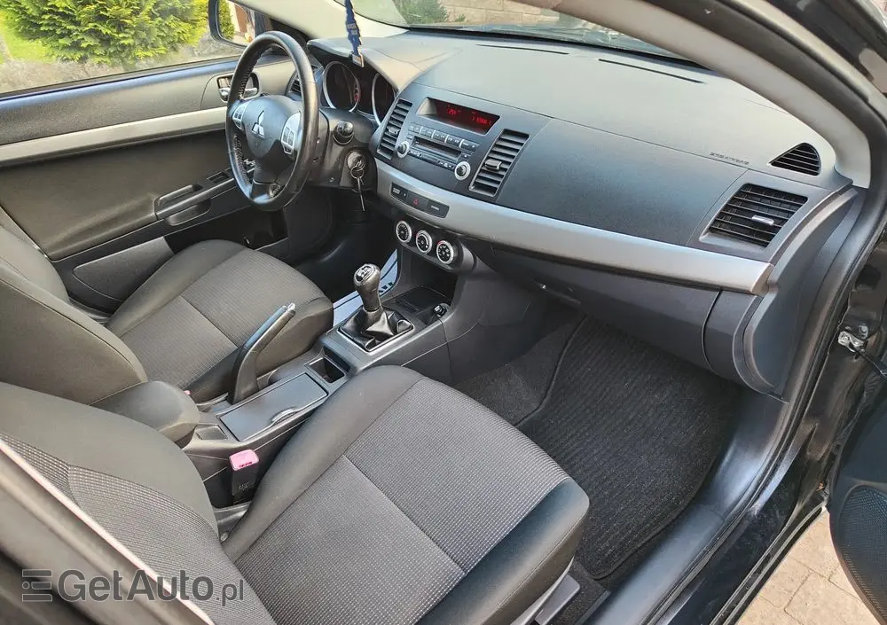 MITSUBISHI Lancer 1.8 Intense