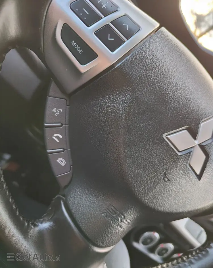 MITSUBISHI Lancer 1.8 Intense