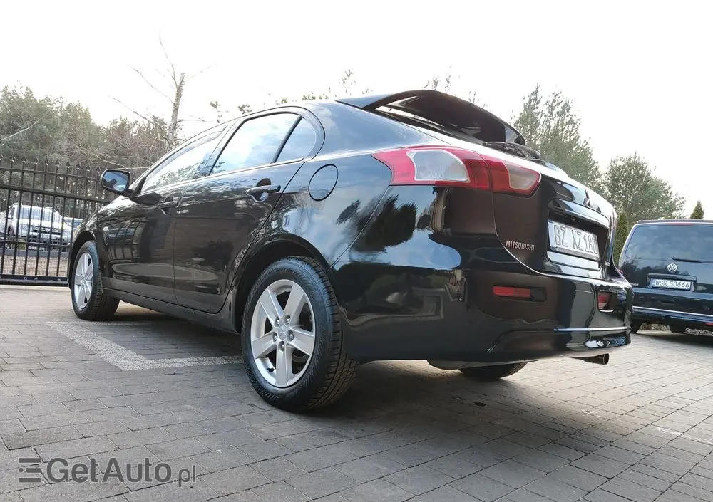 MITSUBISHI Lancer 1.8 Intense