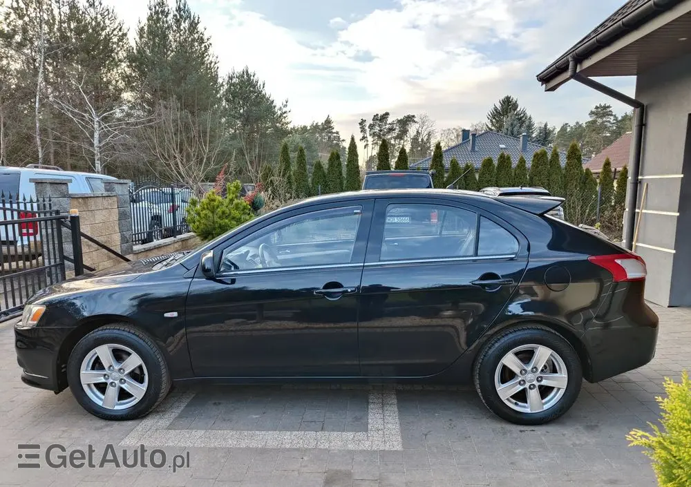 MITSUBISHI Lancer 1.8 Intense