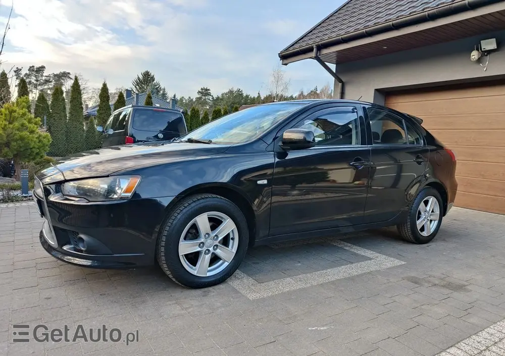 MITSUBISHI Lancer 1.8 Intense