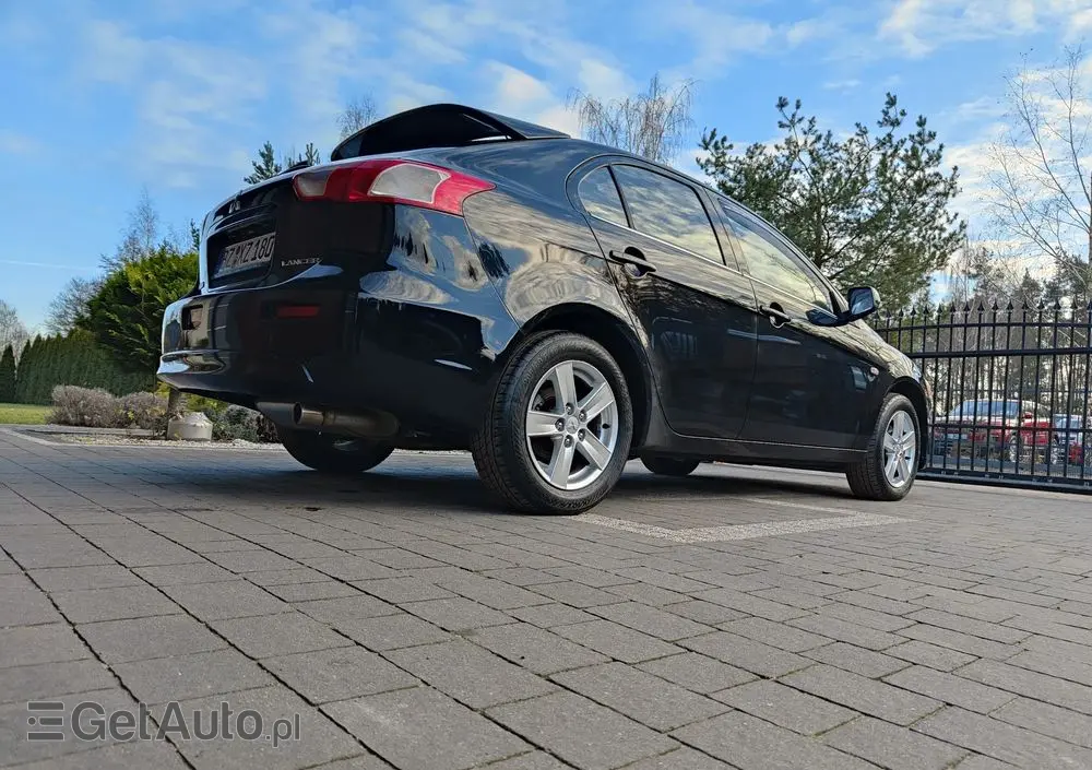 MITSUBISHI Lancer 1.8 Intense