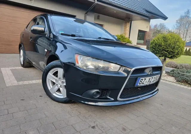 MITSUBISHI Lancer 1.8 Intense