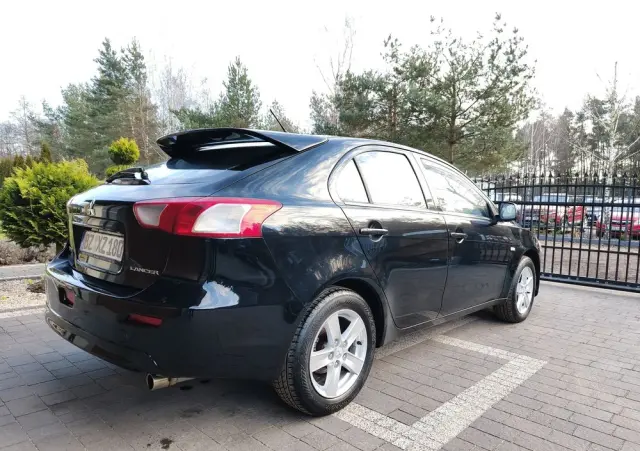MITSUBISHI Lancer 1.8 Intense